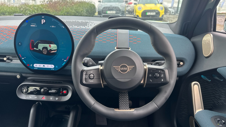 MINI Aceman 135kW E Classic 43kWh 5dr Auto Electric Hatchback